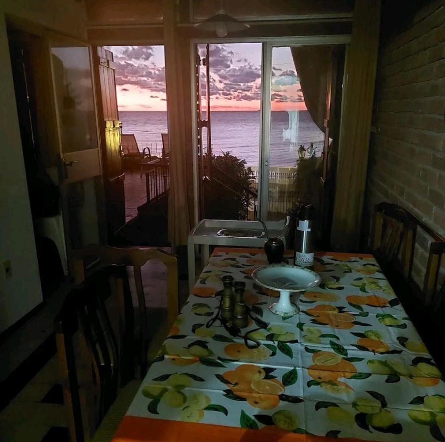 Terraza Sacramento - Atardecer En El Barrio Historico Colónia do Sacramento Exterior foto